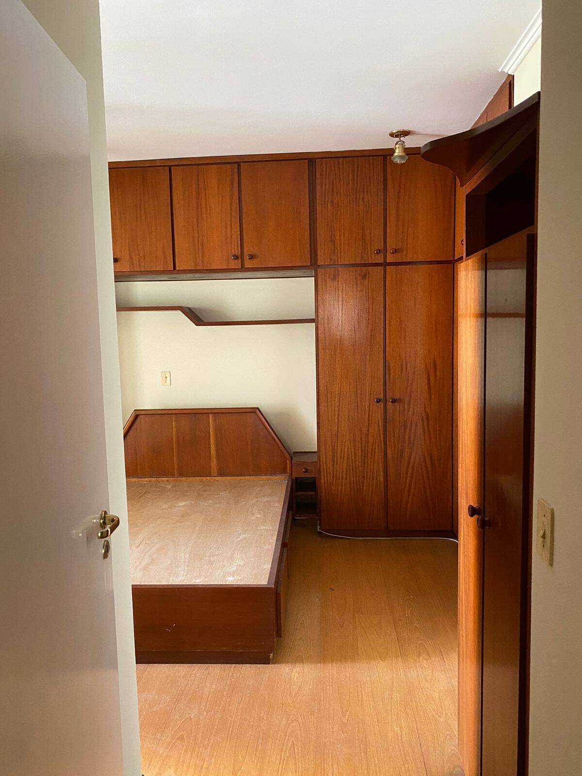 Apartamento à venda com 3 quartos, 112m² - Foto 17