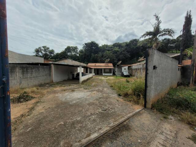 Fazenda à venda com 2 quartos, 184m² - Foto 12