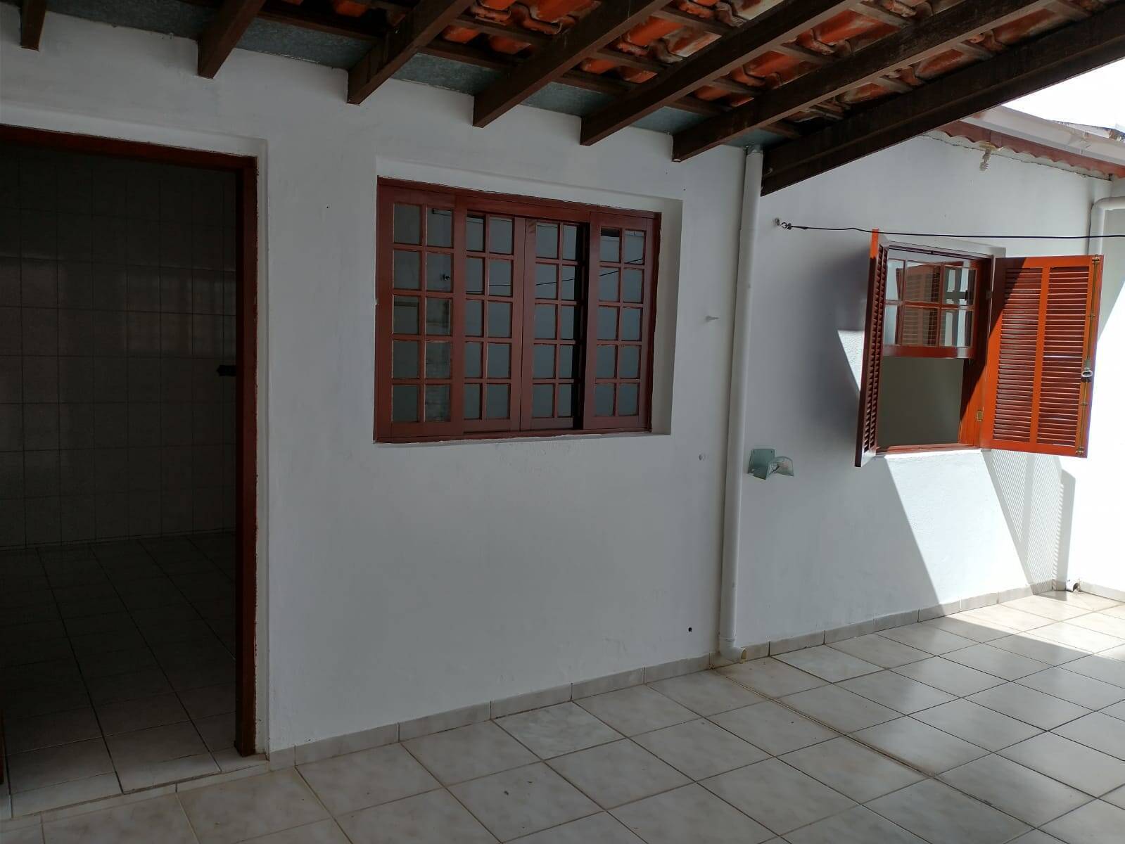 Casa à venda com 2 quartos, 159m² - Foto 9