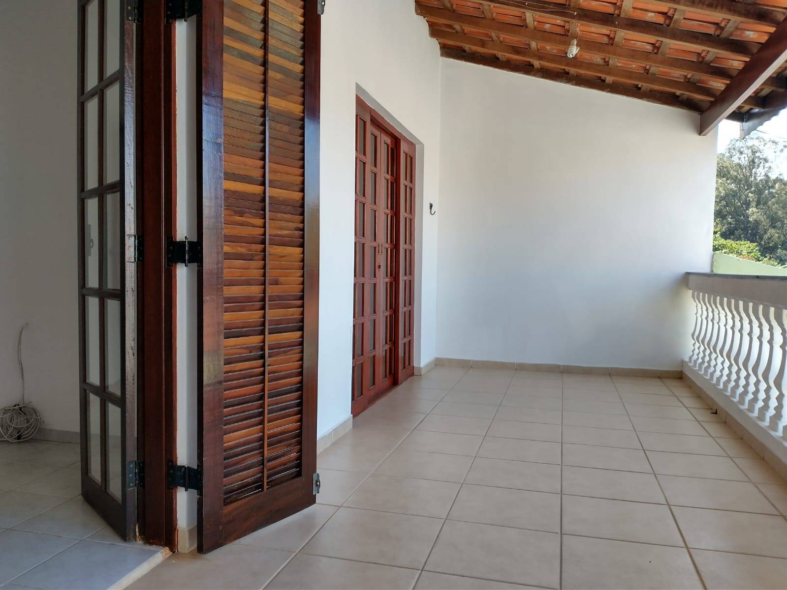 Casa à venda com 2 quartos, 159m² - Foto 8