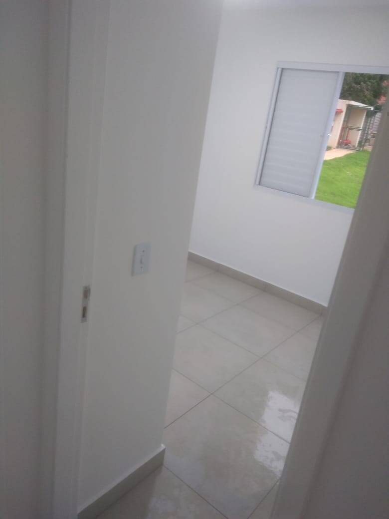 Apartamento à venda com 2 quartos, 43m² - Foto 4