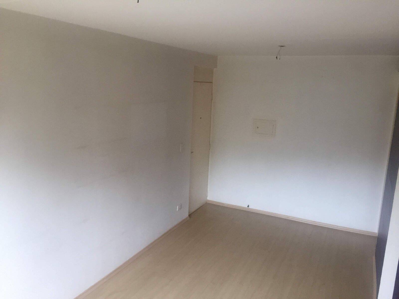 Apartamento à venda com 2 quartos, 58m² - Foto 2