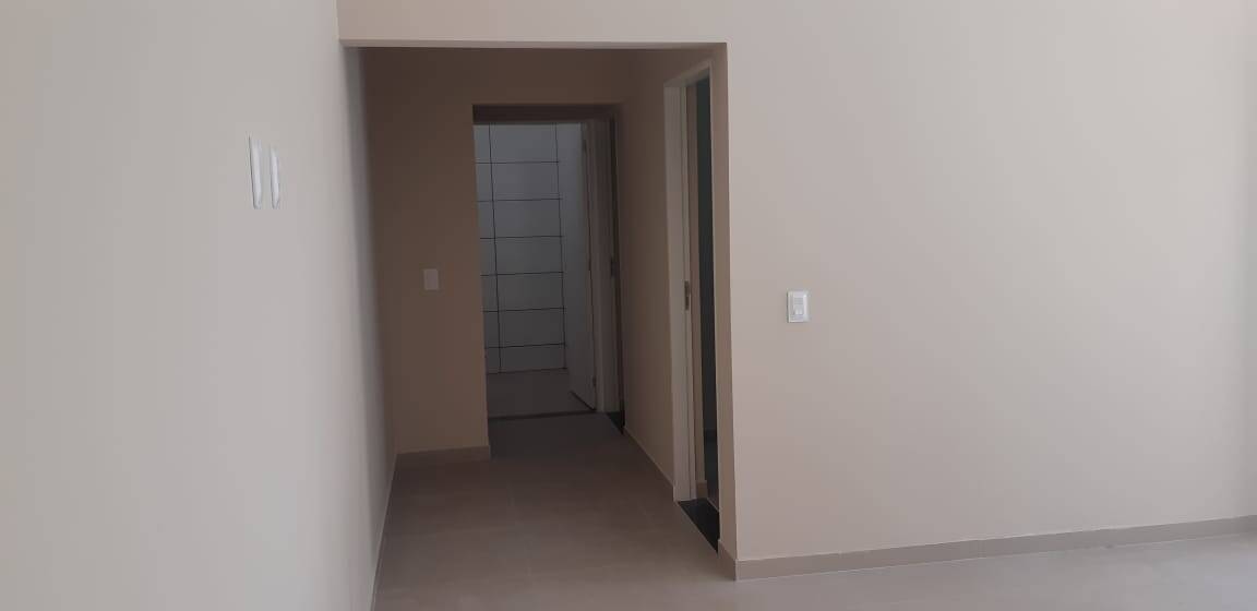 Casa à venda com 5 quartos, 86m² - Foto 7