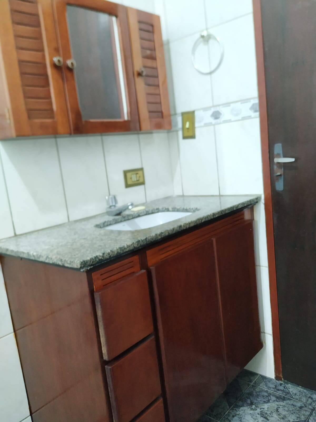 Casa para alugar com 2 quartos, 87m² - Foto 10