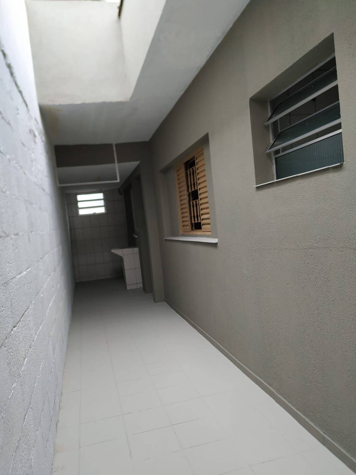 Casa para alugar com 2 quartos, 87m² - Foto 15