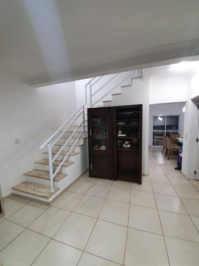 Casa de Condomínio à venda com 3 quartos, 149m² - Foto 3