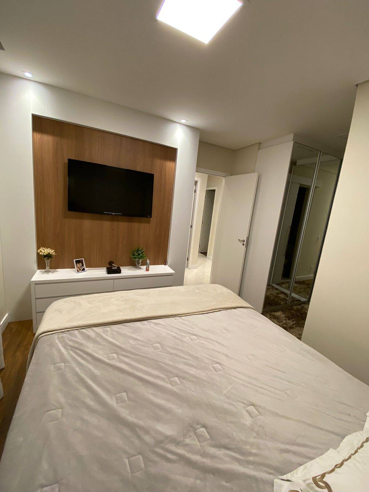 Apartamento à venda com 3 quartos, 92m² - Foto 11