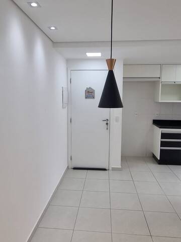 Apartamento à venda com 2 quartos, 66m² - Foto 2