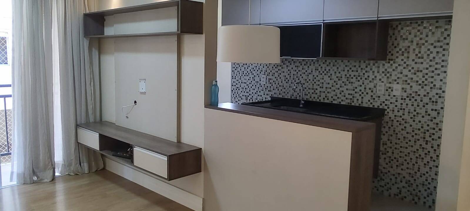 Apartamento à venda com 2 quartos, 60m² - Foto 1