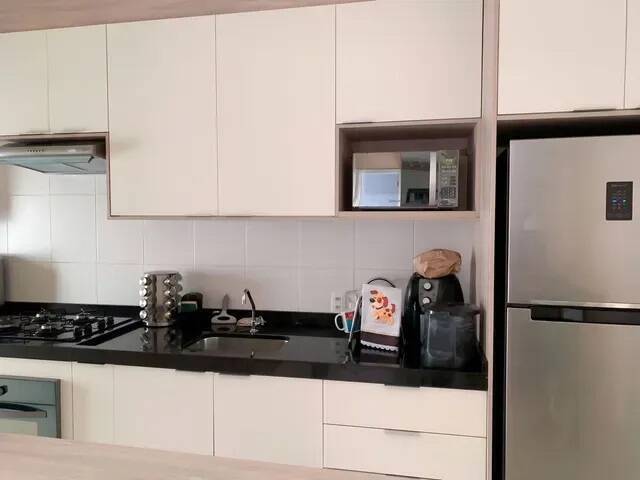 Apartamento à venda com 2 quartos, 68m² - Foto 2