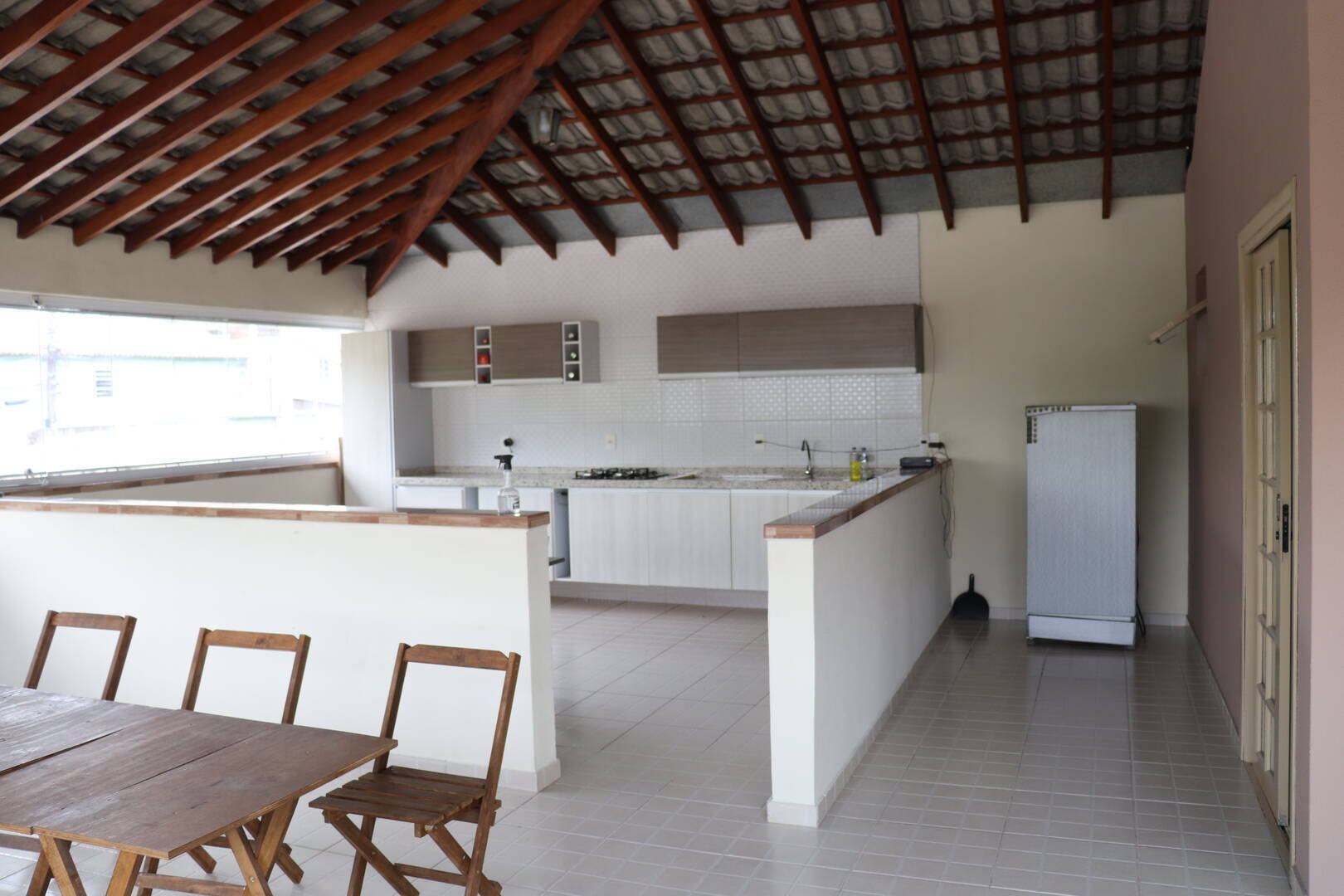 Casa à venda com 4 quartos, 280m² - Foto 14