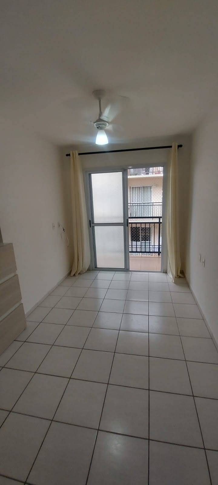 Apartamento à venda com 2 quartos, 60m² - Foto 4