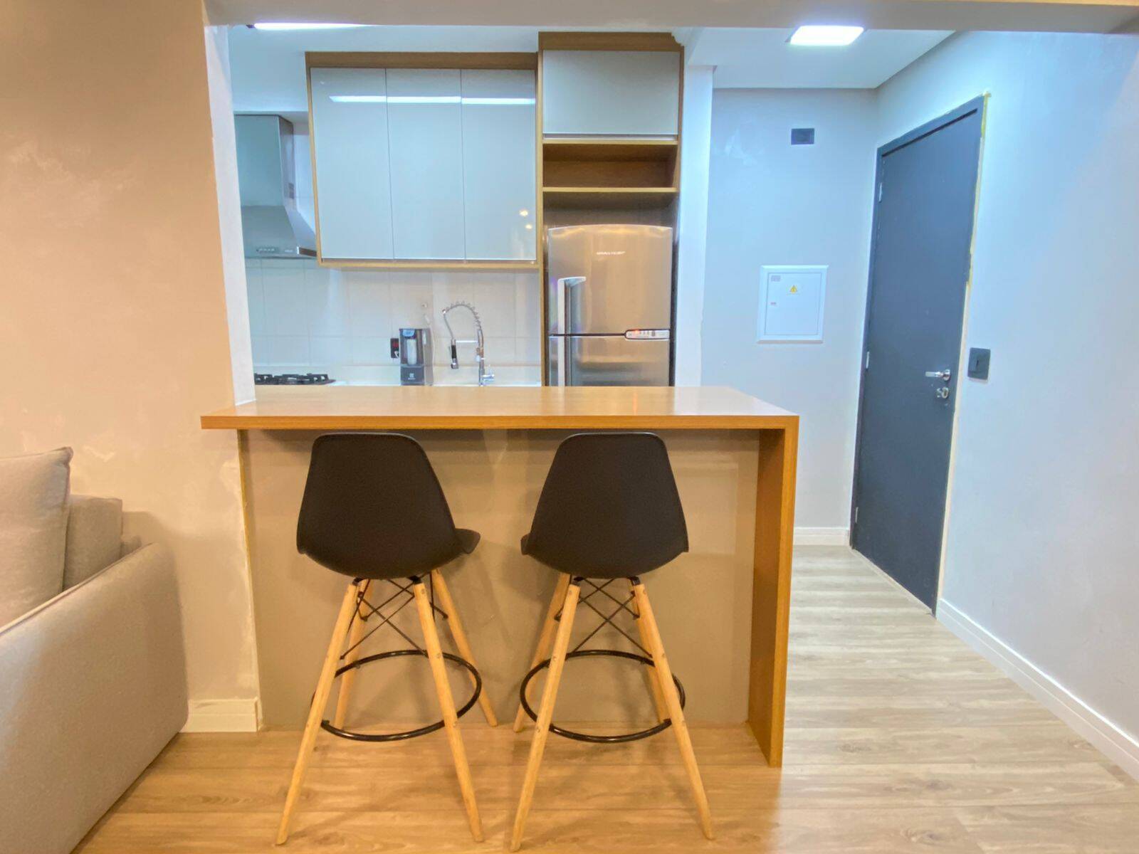 Apartamento à venda com 2 quartos, 79m² - Foto 4