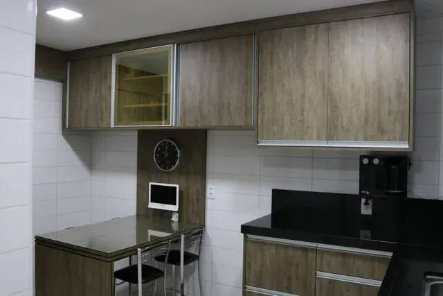 Apartamento à venda com 3 quartos, 127m² - Foto 1