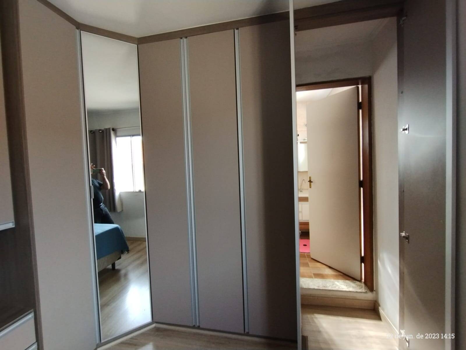 Casa à venda com 4 quartos, 250m² - Foto 15