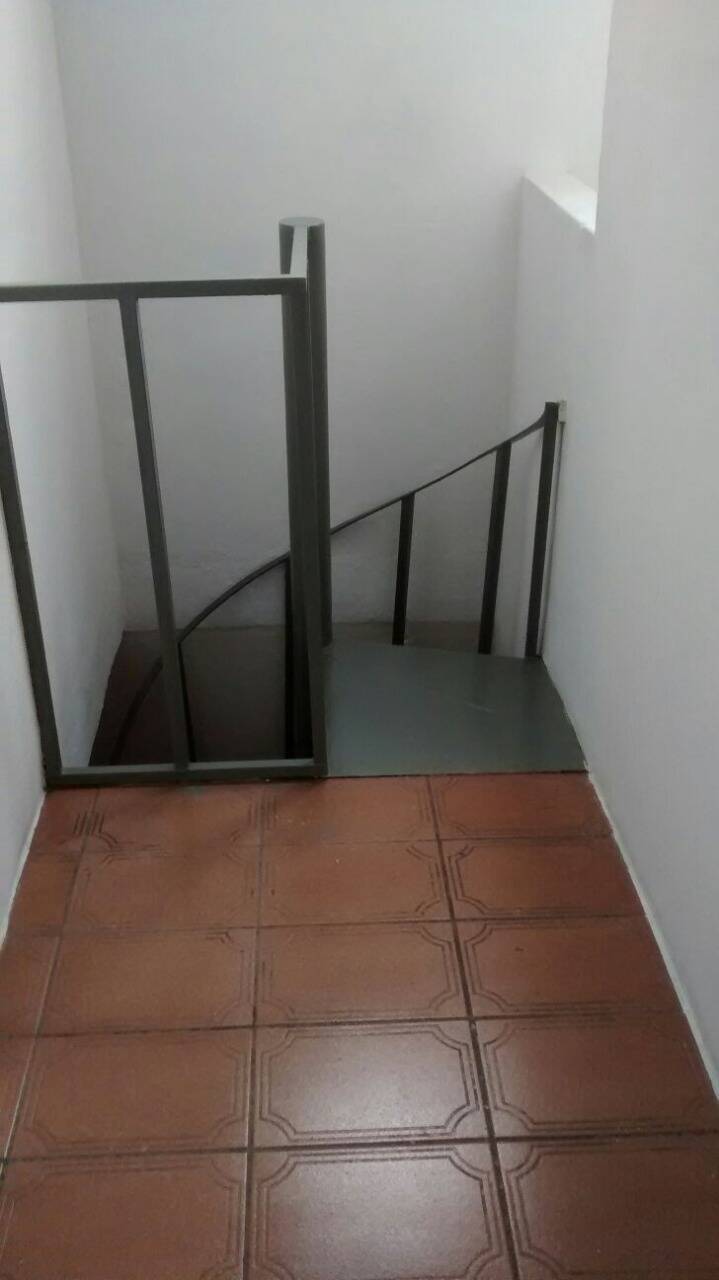 Casa à venda com 4 quartos, 250m² - Foto 28