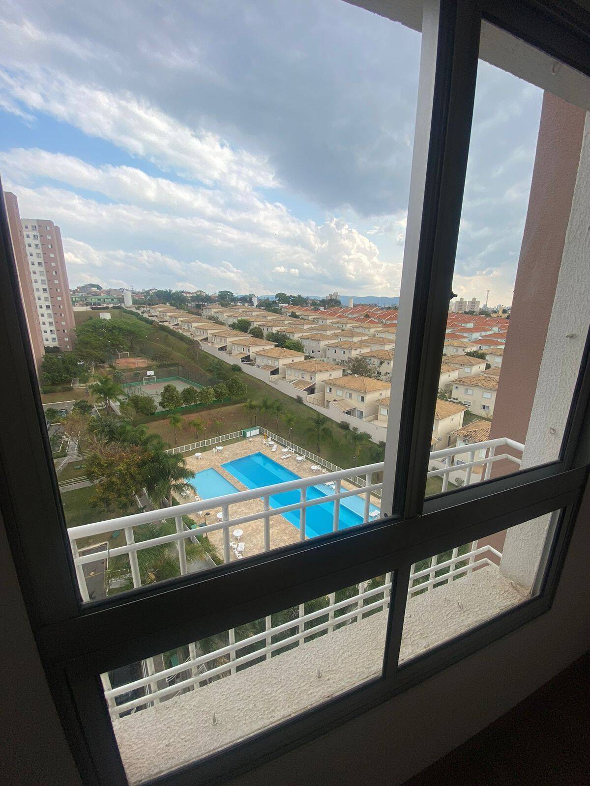 Apartamento à venda com 2 quartos, 52m² - Foto 3