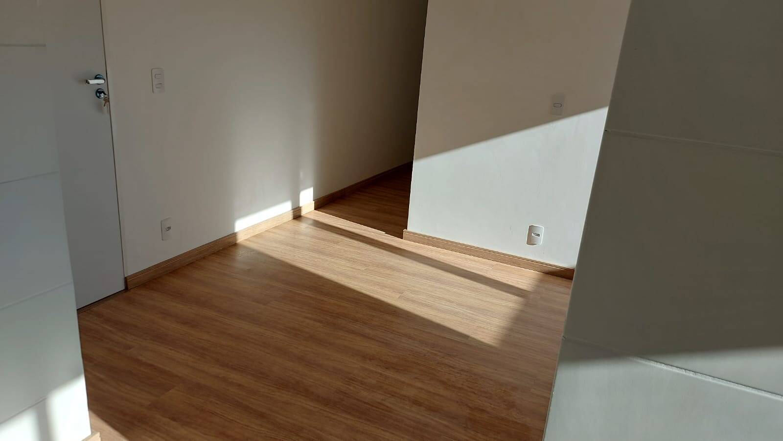 Apartamento à venda com 2 quartos, 72m² - Foto 10