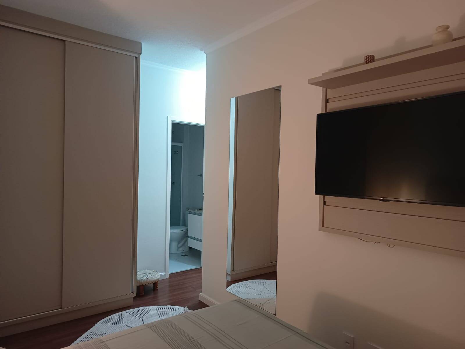 Apartamento à venda com 2 quartos, 66m² - Foto 11