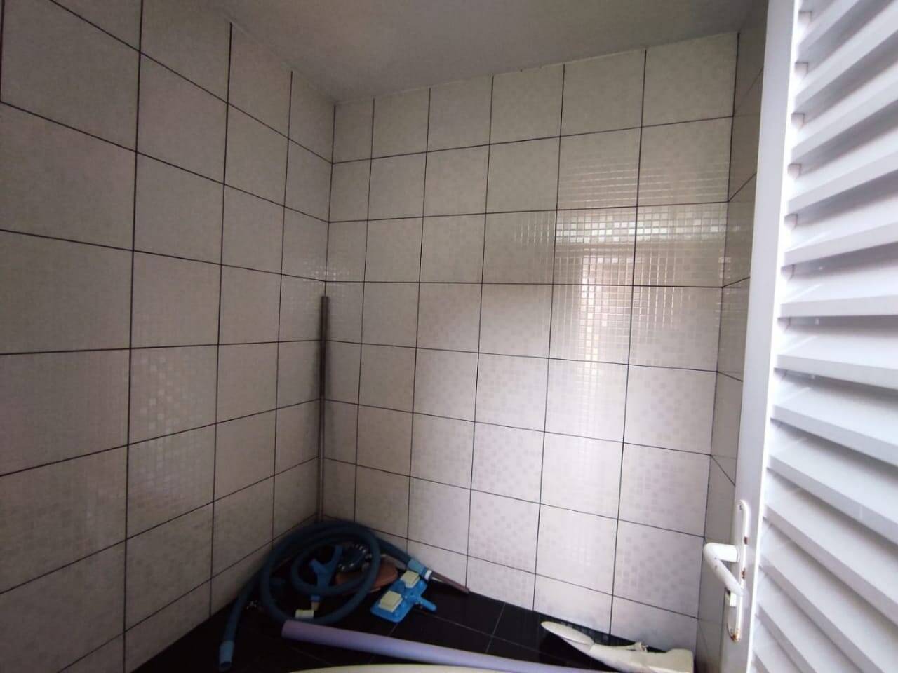 Casa à venda com 3 quartos, 200m² - Foto 18