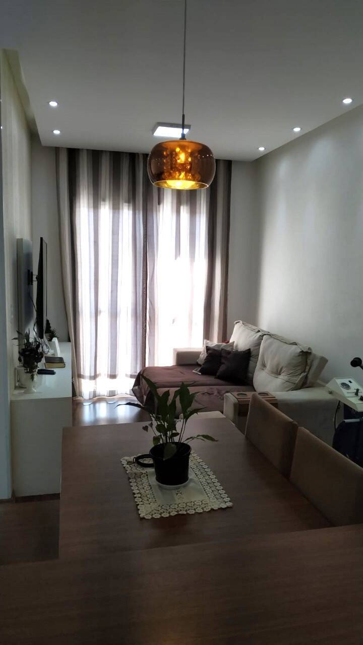 Apartamento à venda com 2 quartos, 50m² - Foto 1