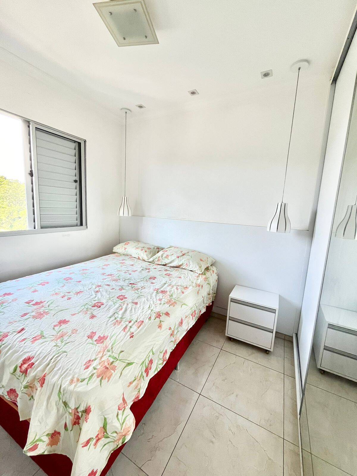 Apartamento à venda com 2 quartos, 49m² - Foto 11