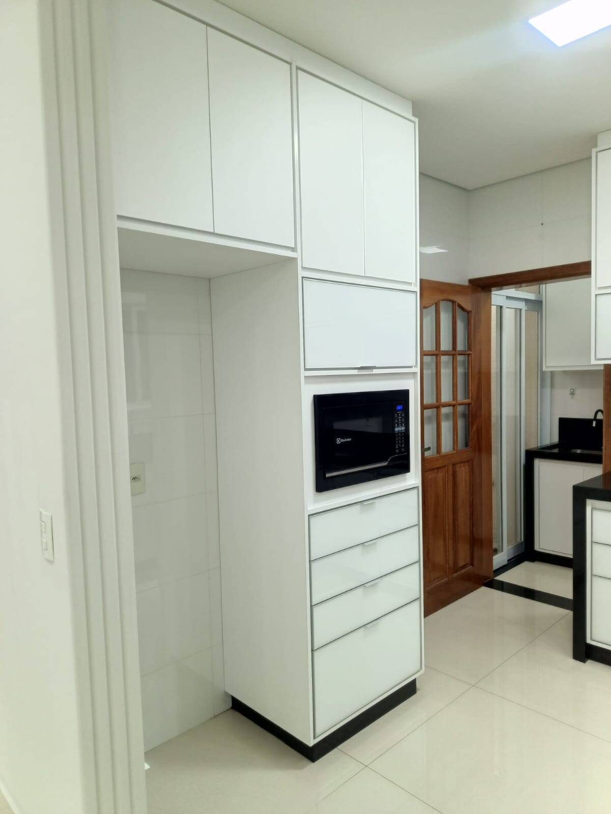 Casa à venda com 3 quartos, 99m² - Foto 10