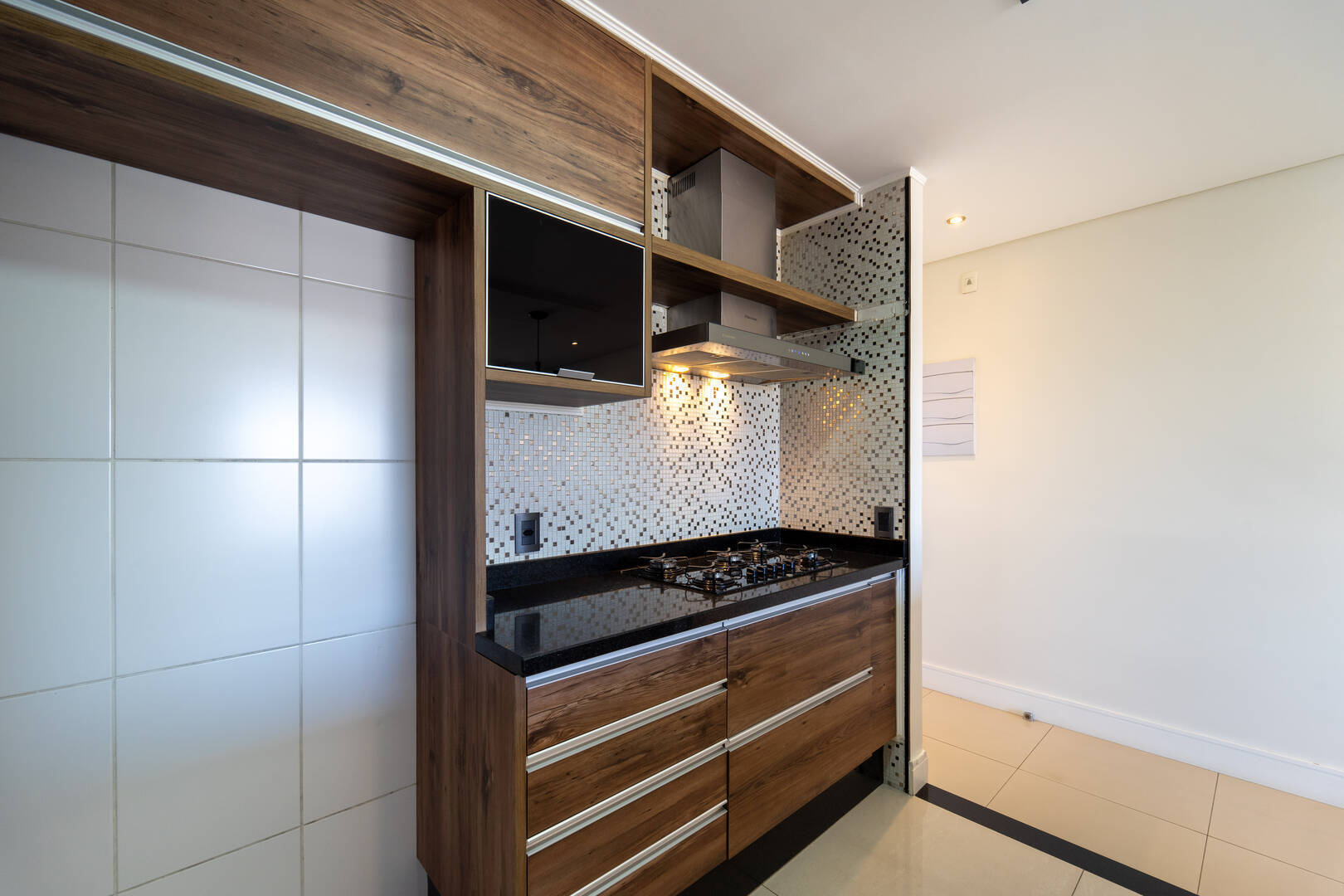 Apartamento à venda com 3 quartos, 175m² - Foto 6