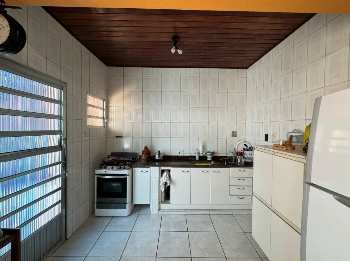 Casa à venda com 3 quartos, 130m² - Foto 6