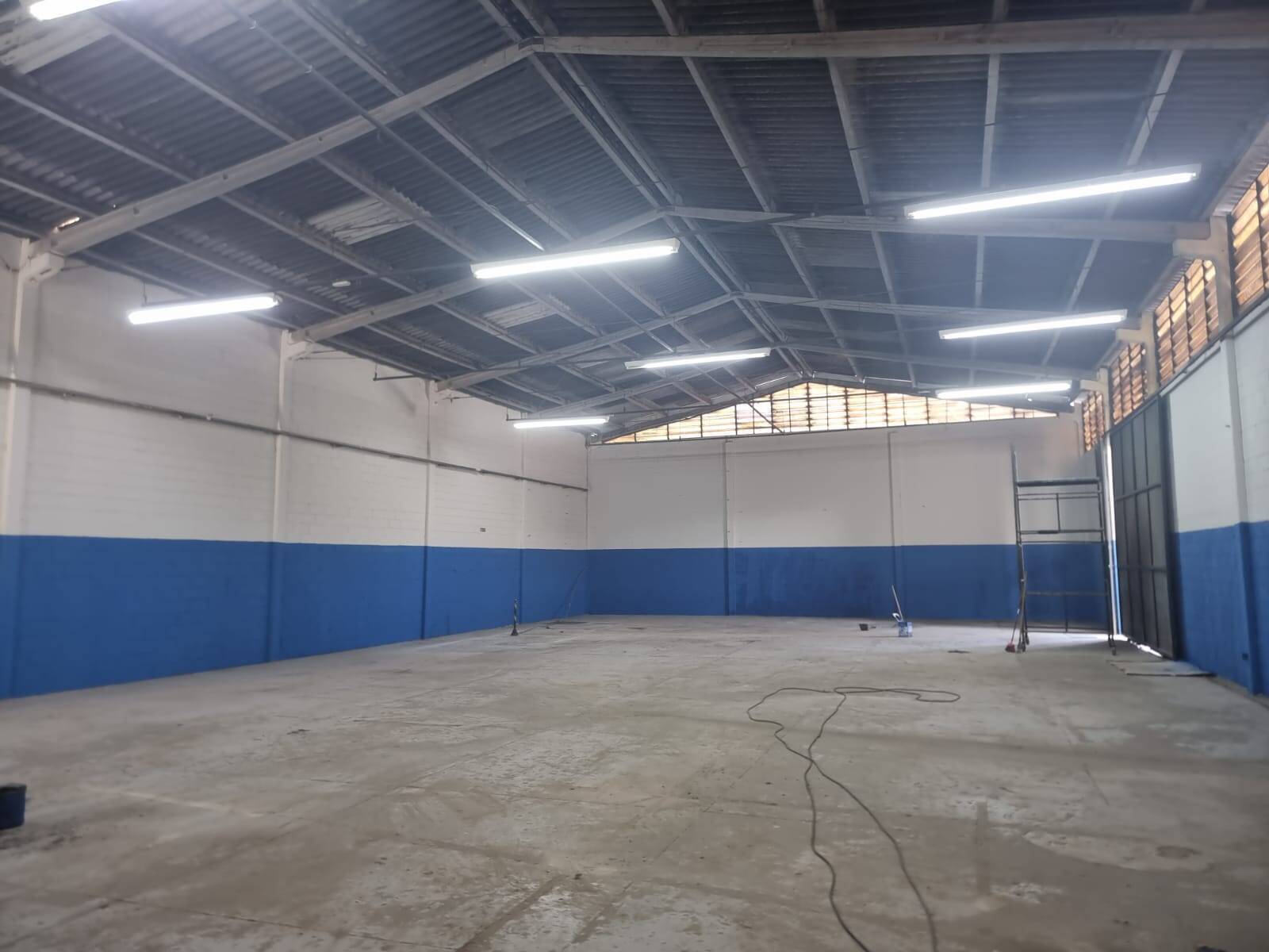 Depósito-Galpão-Armazém para alugar, 500m² - Foto 4