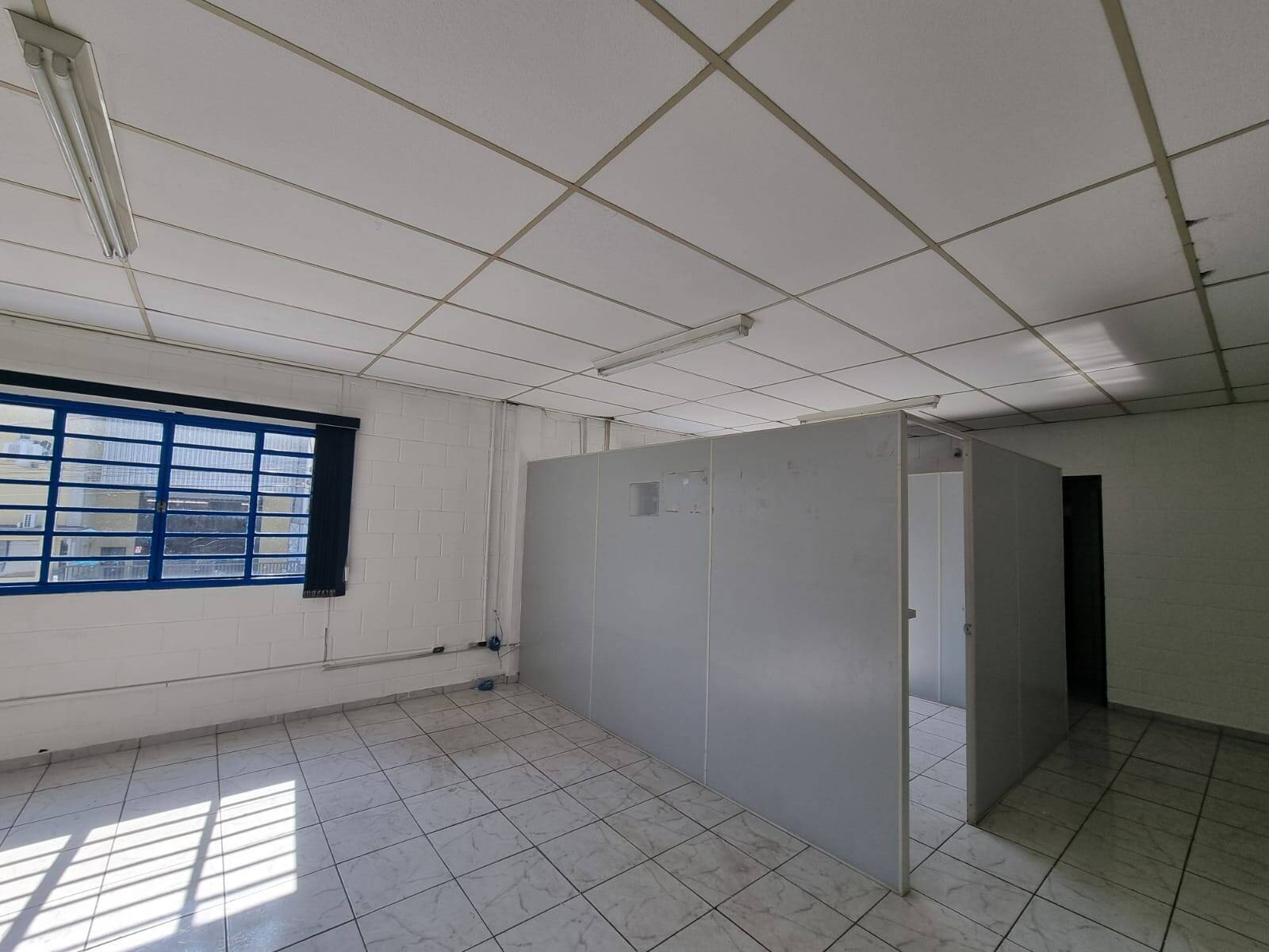 Depósito-Galpão-Armazém para alugar, 500m² - Foto 5