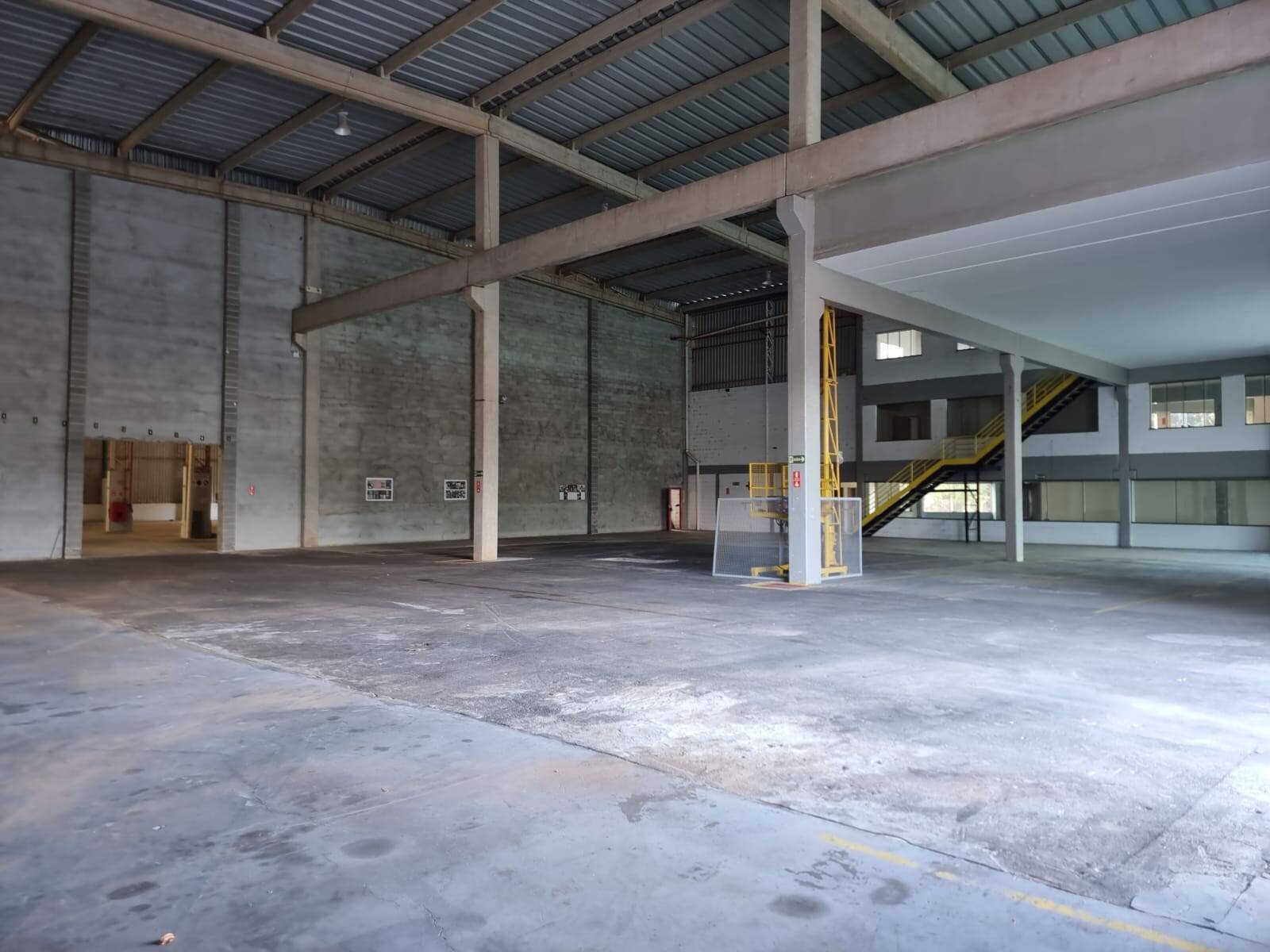 Depósito-Galpão-Armazém para alugar, 5100m² - Foto 17