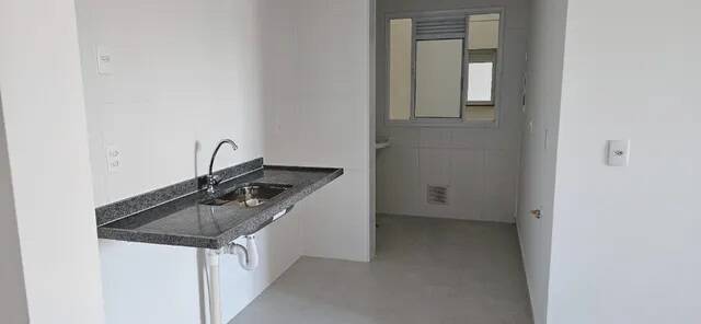 Apartamento à venda com 2 quartos, 64m² - Foto 5