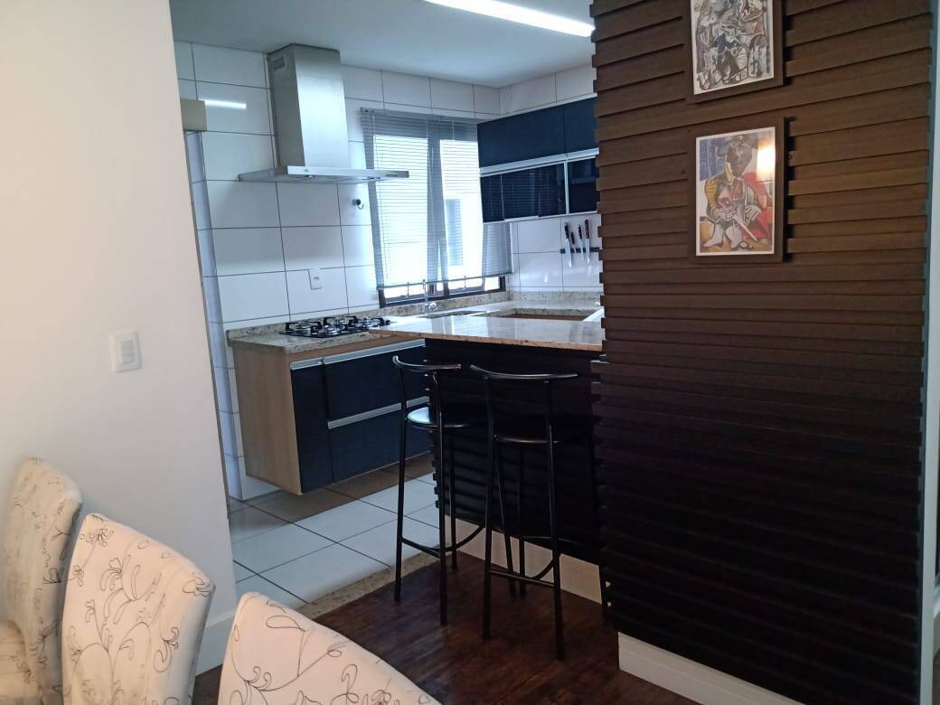 Apartamento à venda com 3 quartos, 92m² - Foto 4