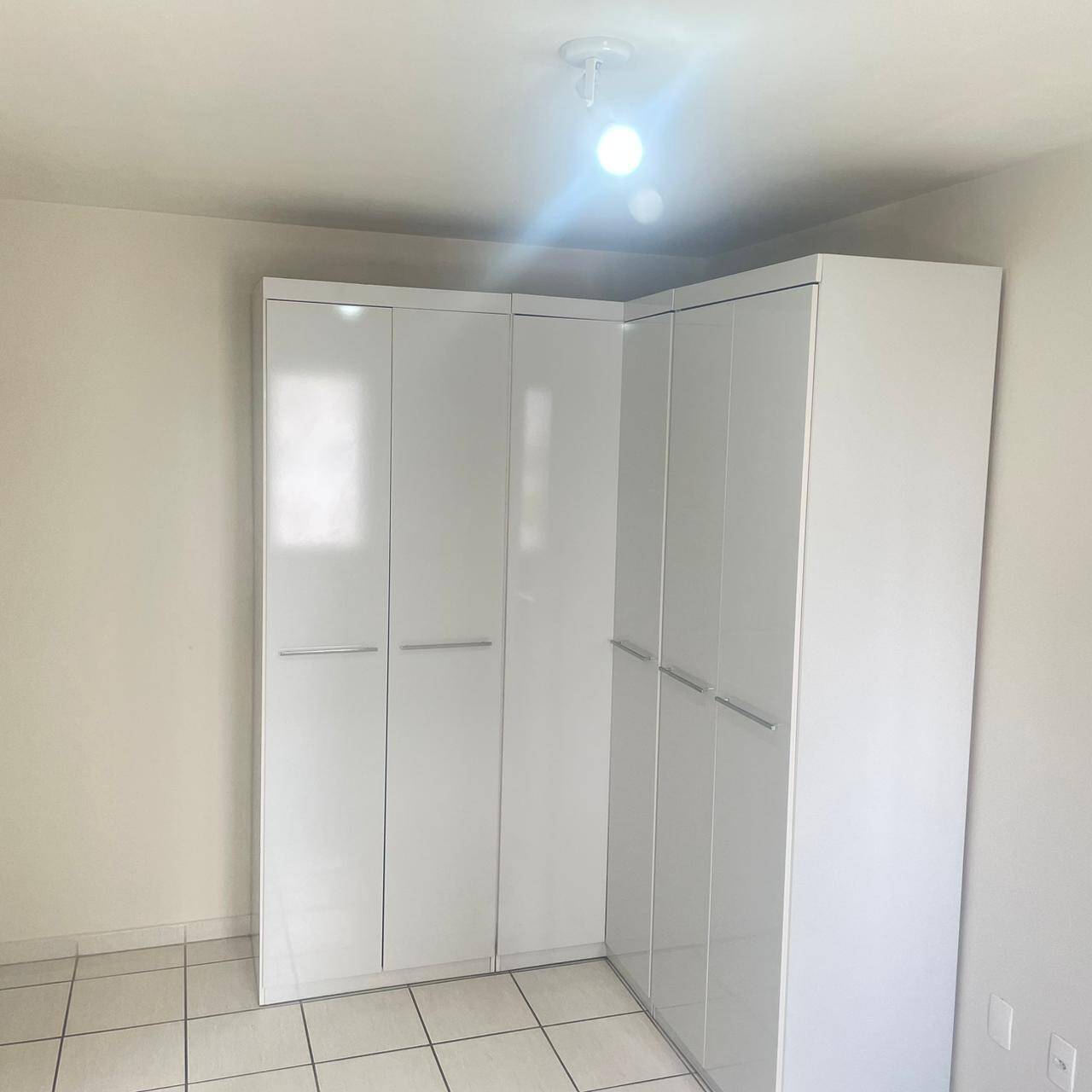 Apartamento à venda com 2 quartos, 64m² - Foto 5