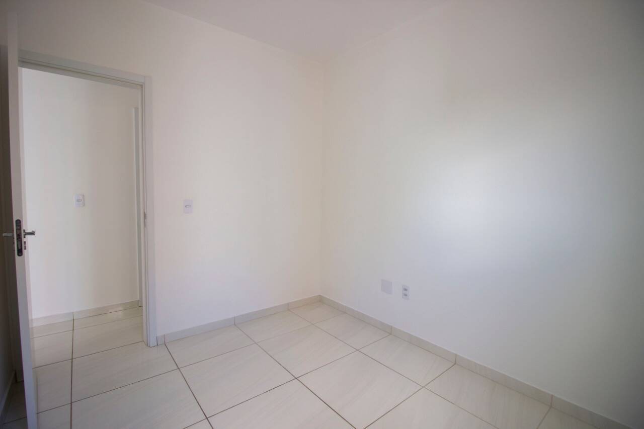 Apartamento à venda com 2 quartos, 56m² - Foto 9