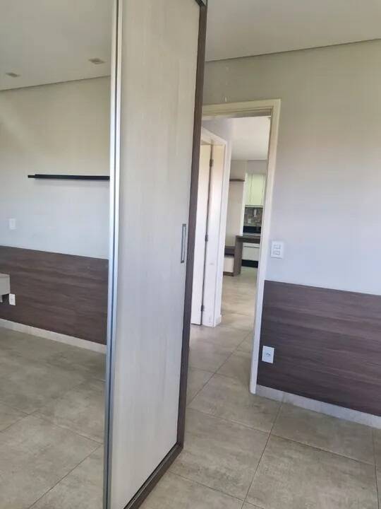 Apartamento à venda com 2 quartos, 60m² - Foto 10