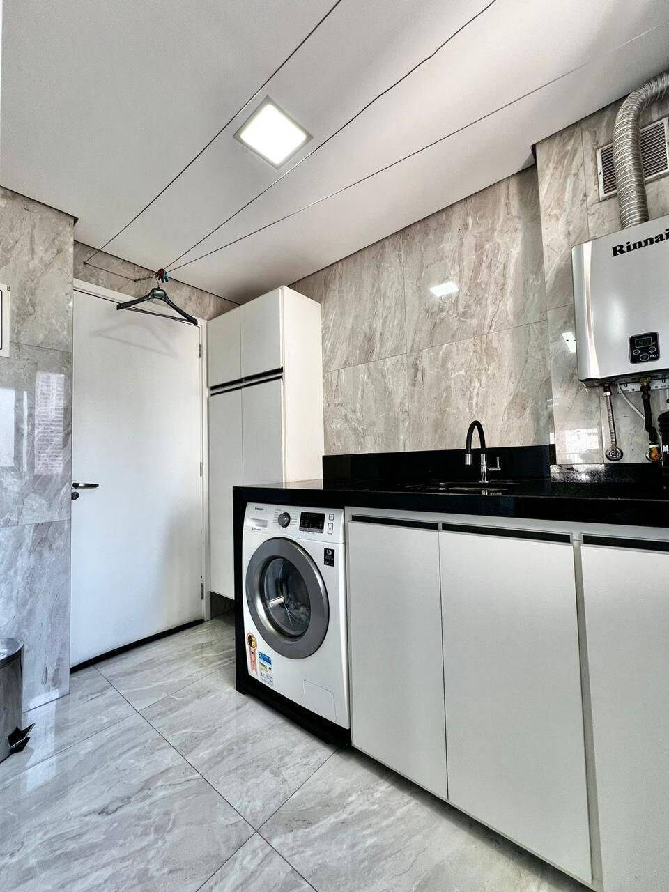 Apartamento à venda com 3 quartos, 113m² - Foto 11