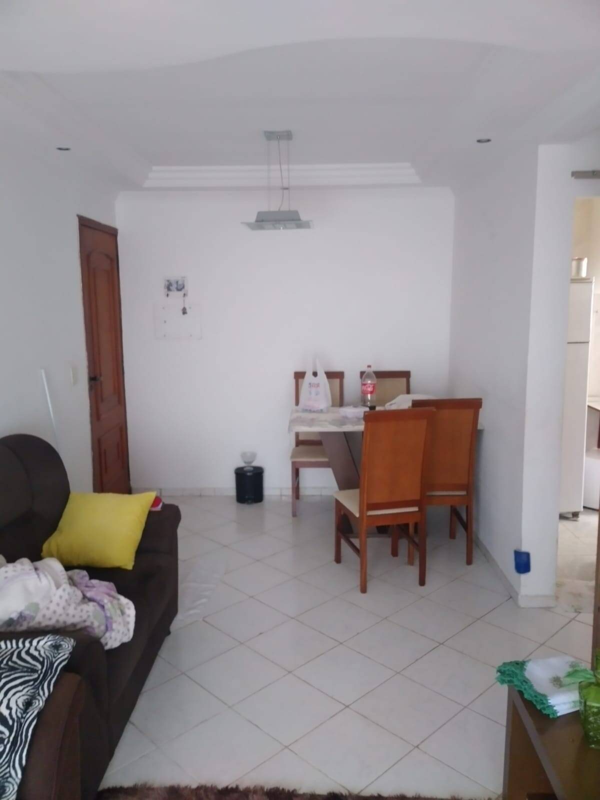 Apartamento à venda com 2 quartos, 69m² - Foto 3