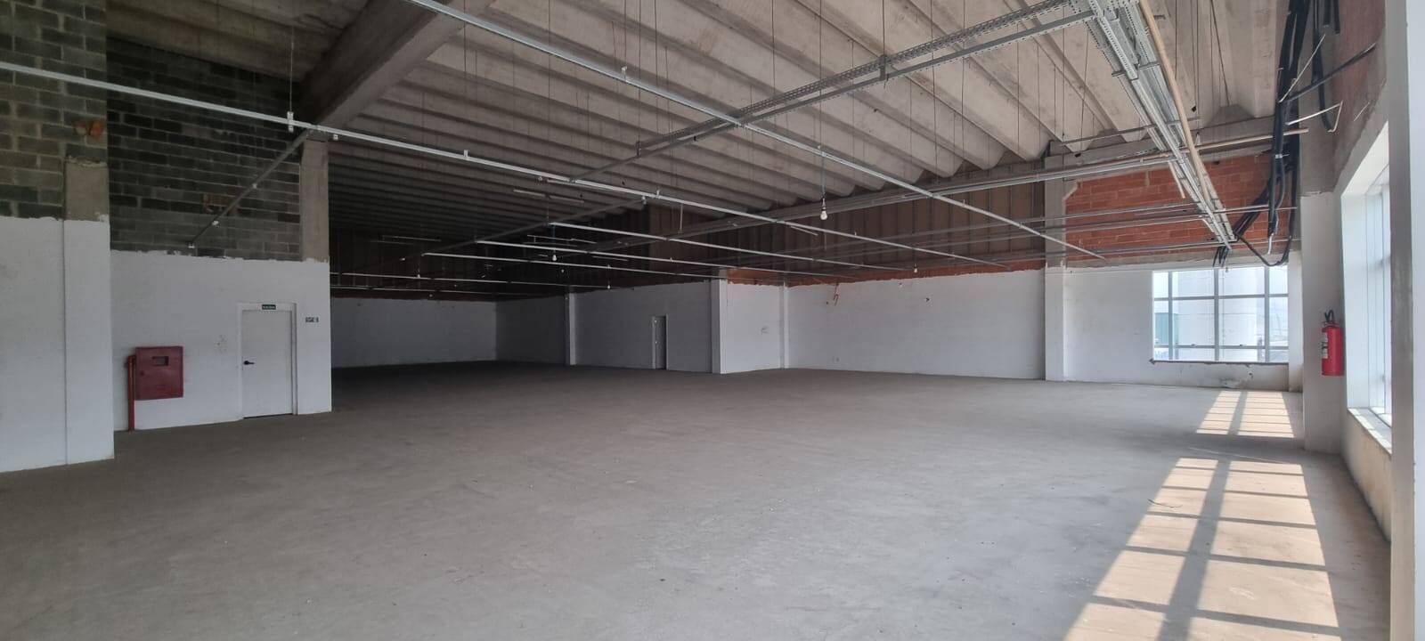 Depósito-Galpão-Armazém à venda e aluguel, 3903m² - Foto 12