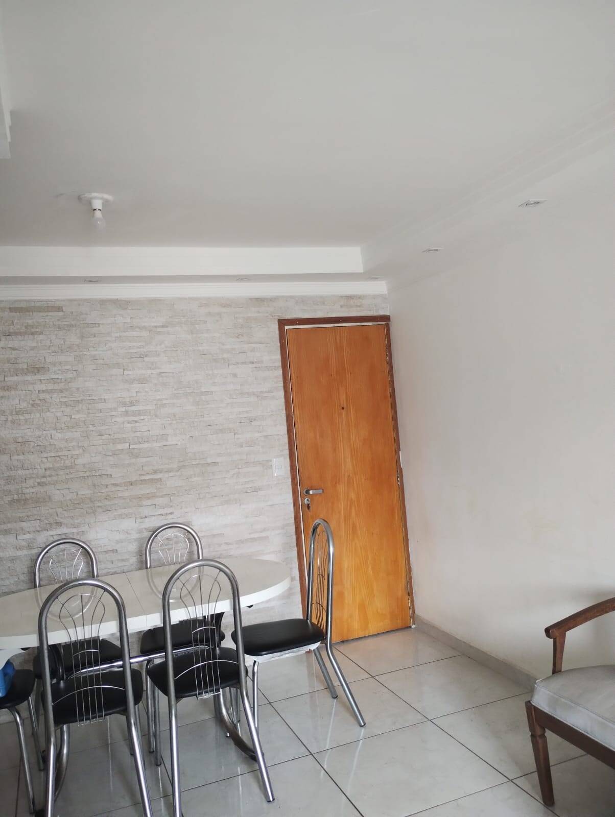 Apartamento à venda com 2 quartos, 70m² - Foto 5