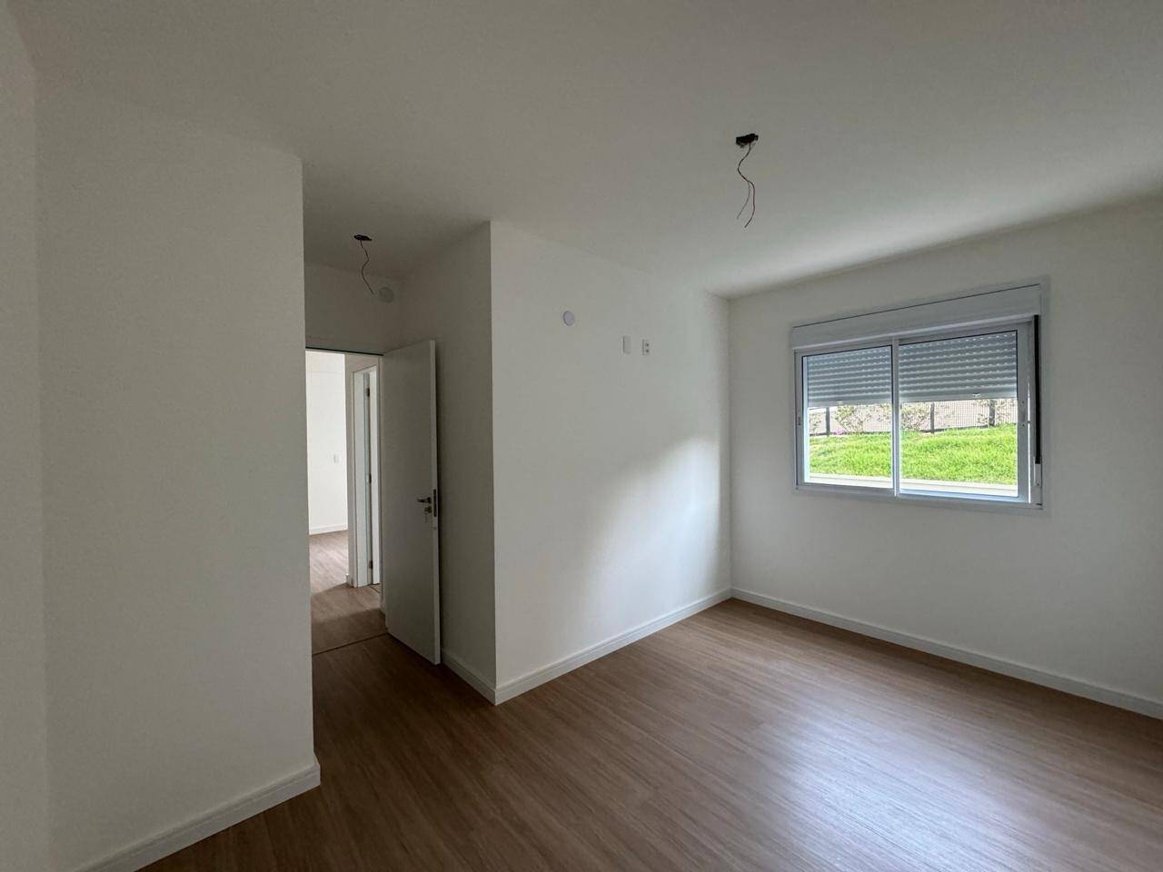 Apartamento à venda com 2 quartos, 64m² - Foto 7