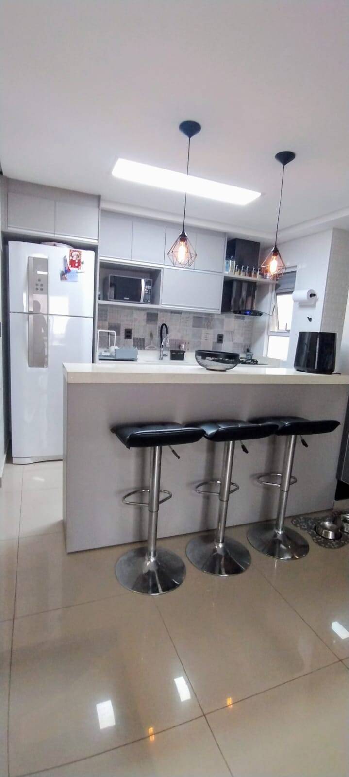 Apartamento à venda com 3 quartos, 71m² - Foto 2