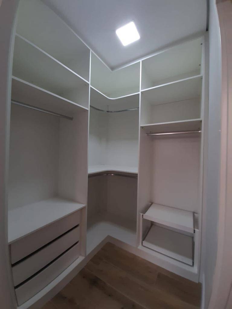 Apartamento à venda e aluguel com 2 quartos, 67m² - Foto 10