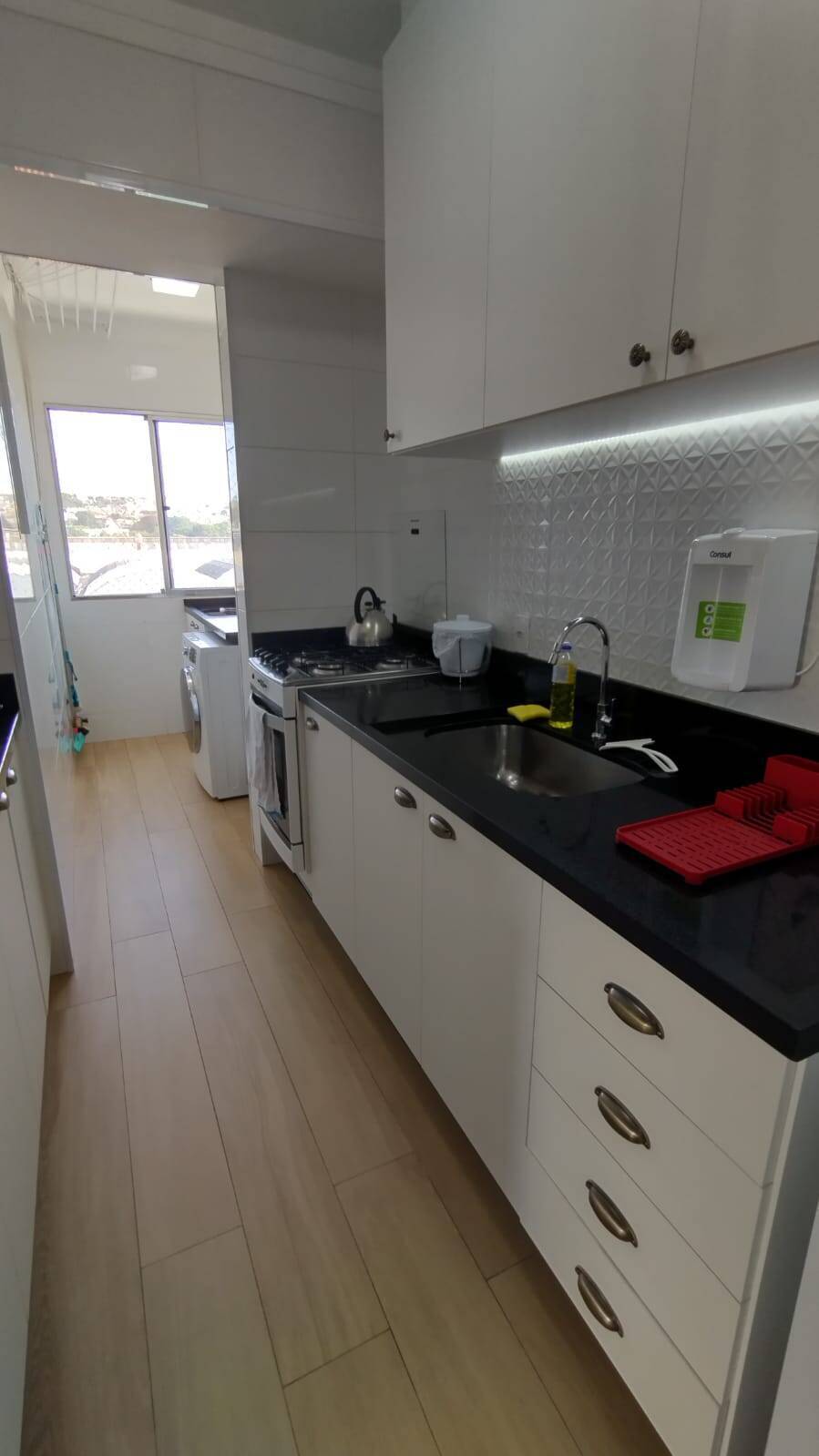 Apartamento à venda com 2 quartos, 62m² - Foto 2