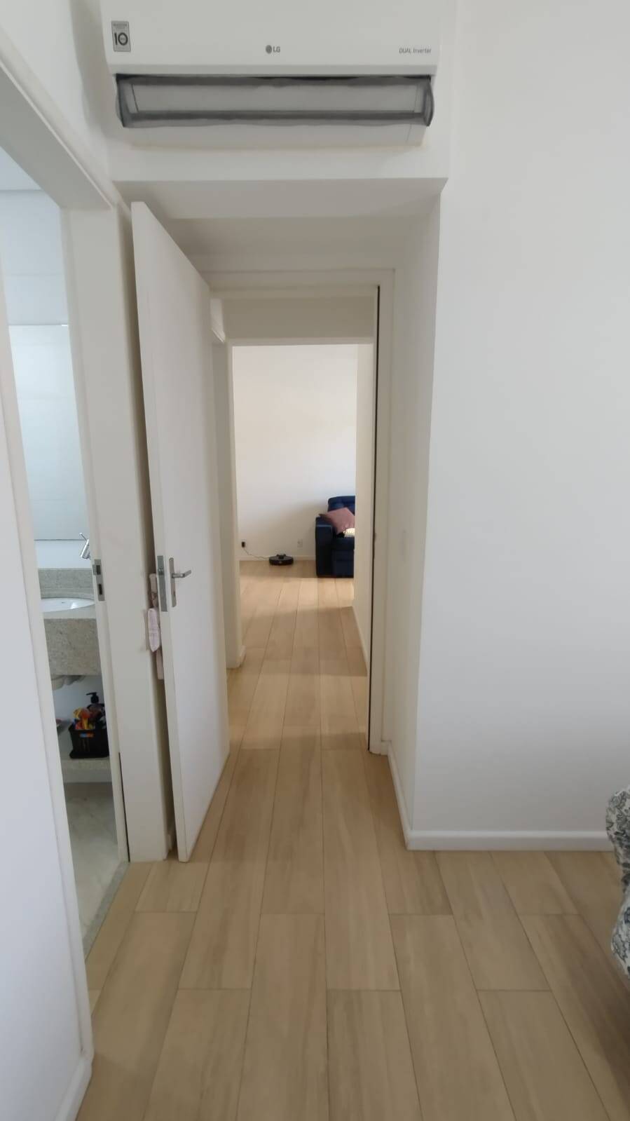 Apartamento à venda com 2 quartos, 62m² - Foto 11