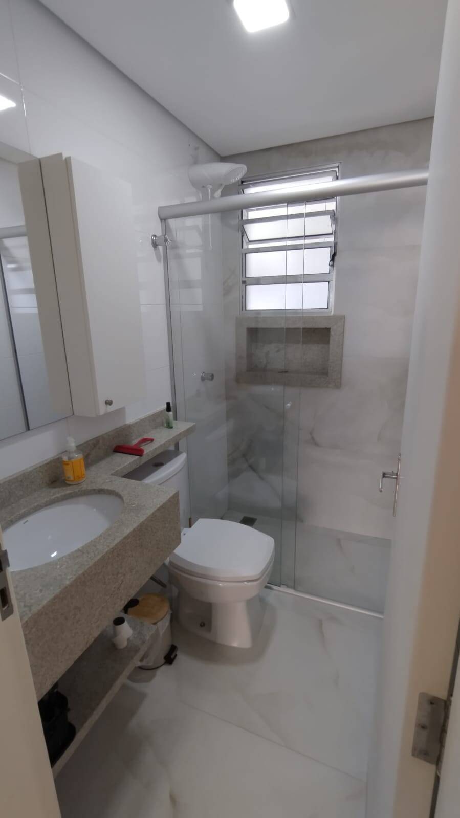 Apartamento à venda com 2 quartos, 62m² - Foto 16