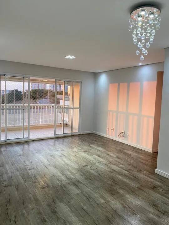 Apartamento à venda com 3 quartos, 111m² - Foto 1