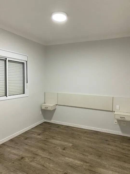 Apartamento à venda com 3 quartos, 111m² - Foto 10