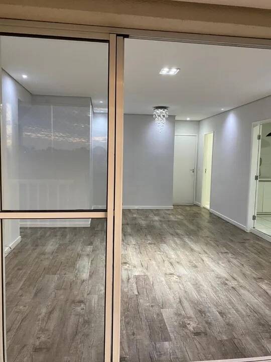 Apartamento à venda com 3 quartos, 111m² - Foto 7